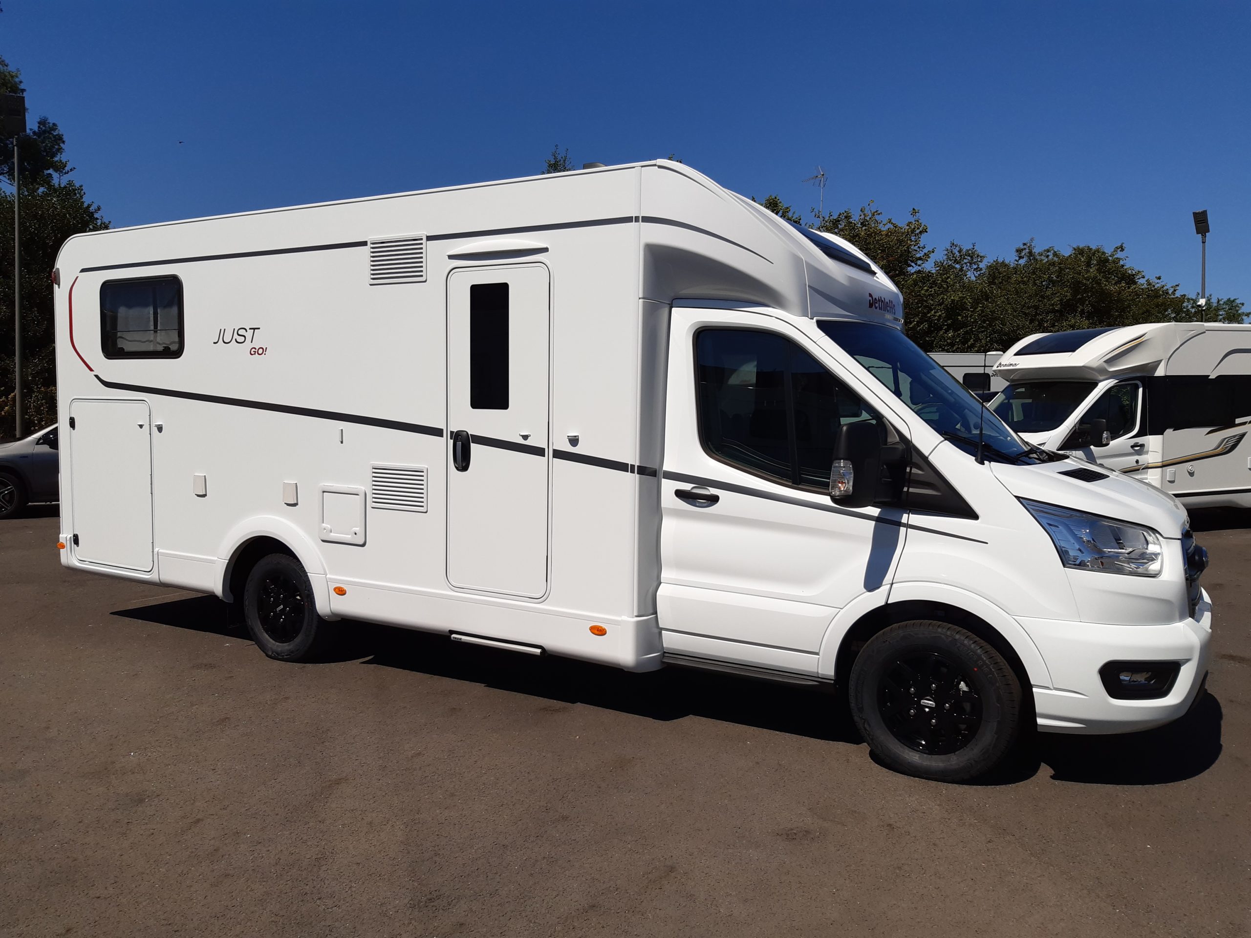 Camping Car Profilé Sunlight v69 Adventure Édition 2024 - Aven